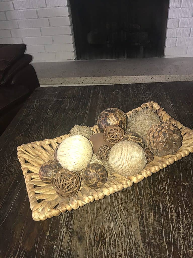 Learn How To Make These Adorable Rustic DIY Decor Balls and DIY Moss Balls.
