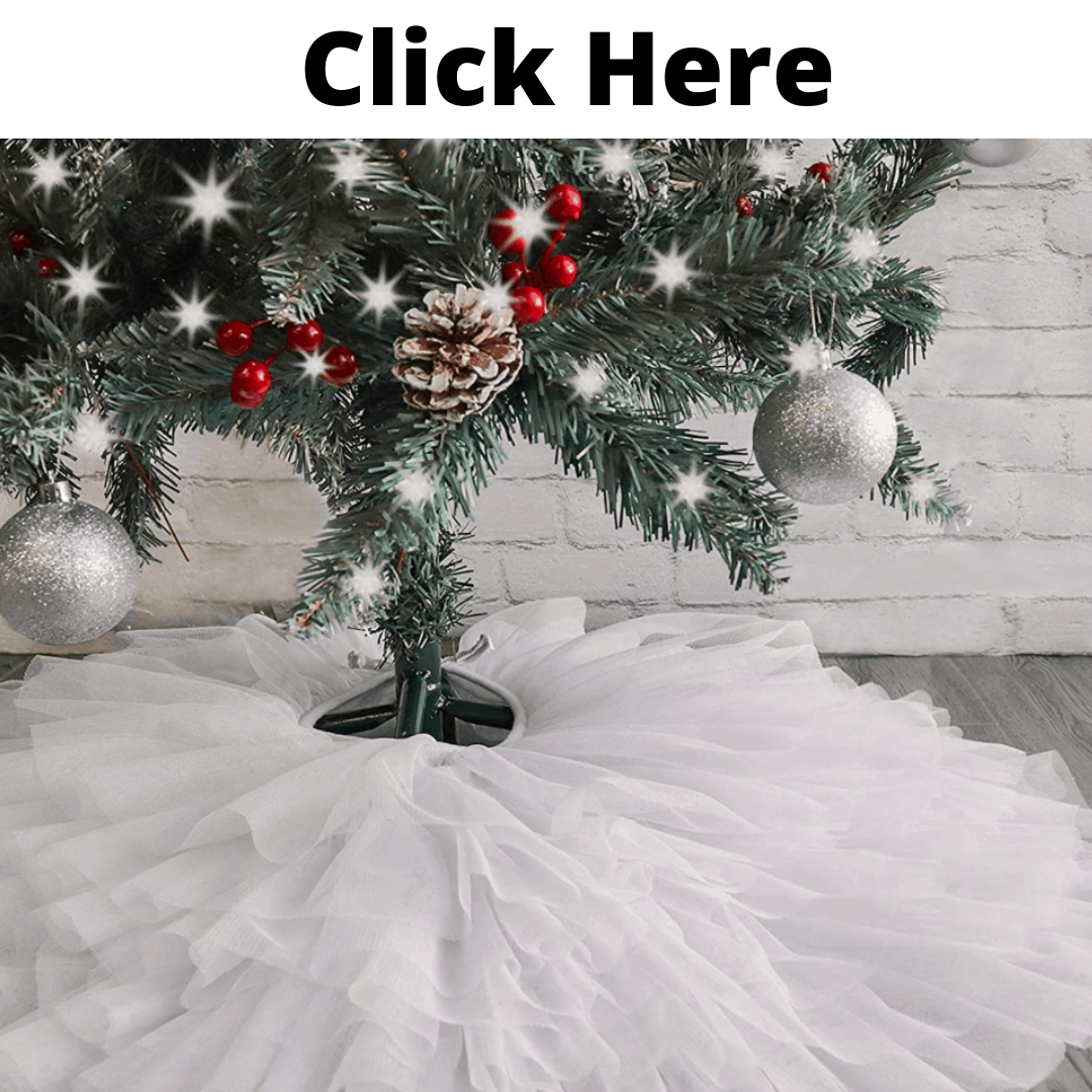 white-christmasy-tree-skirt