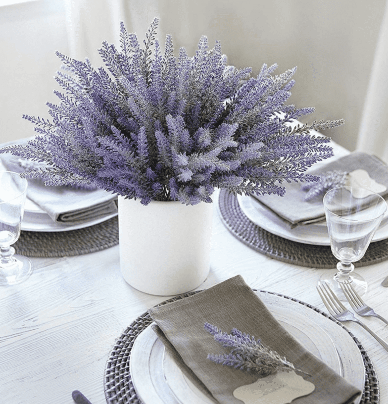 13 Brilliant Ways To Decorate Using Lavender Stem.